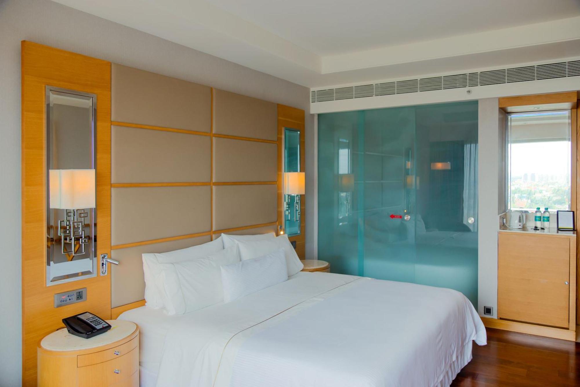 The Westin Chennai Velachery Экстерьер фото